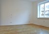 Traumhafte, helle und sanierte Altbauwohnung mit 4-Zi., süd-west-Balkon und Gartenanteil - helles Schlafzimmer
